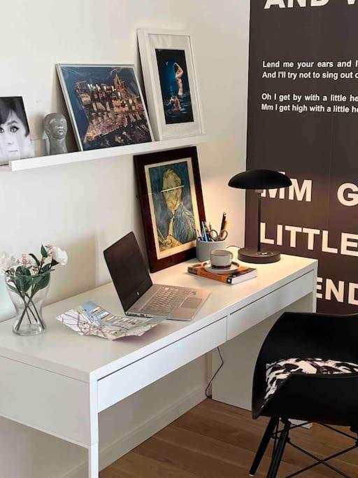 Ferienwohnung Bo Med Stil Og Udsigt Til Aarhus Lystbadehavn Exterior foto