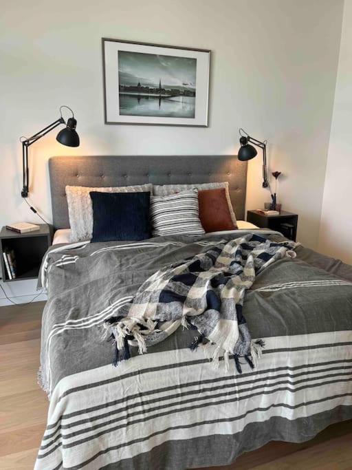 Ferienwohnung Bo Med Stil Og Udsigt Til Aarhus Lystbadehavn Exterior foto